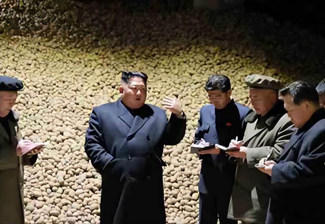 人日常三餐都吃些啥？米饭、泡菜、大酱汤麻将胡了2试玩模拟器在金正恩治理下朝鲜(图13)