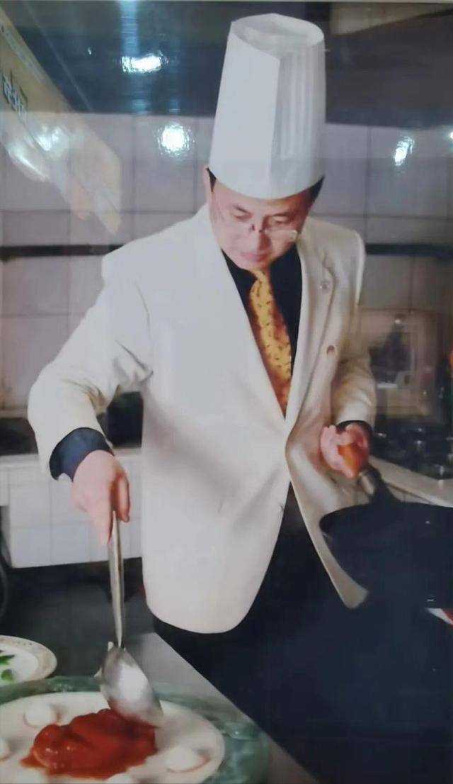 去世享年66岁大校军衔享军级待遇麻将胡了惋惜！“军中厨神”李春祥(图2)